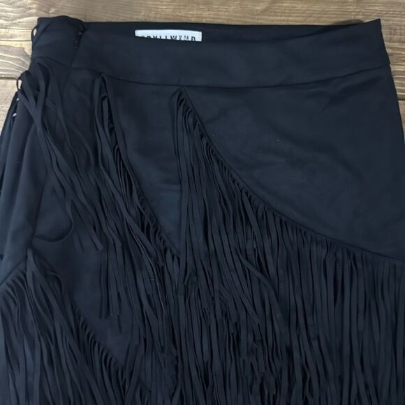 Idyllwind Womens Stylish Fringe Skirt - Black - Picture 2 of 6